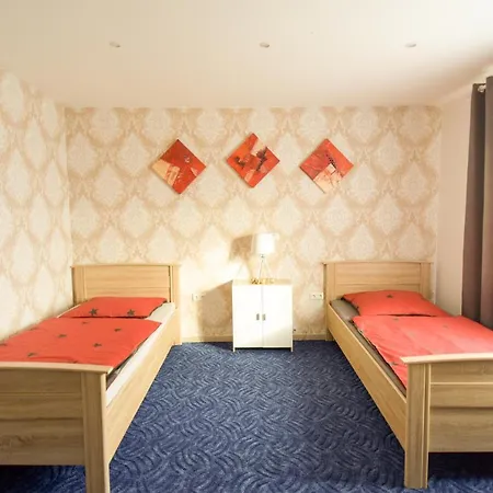 Mainzimmer - Business
