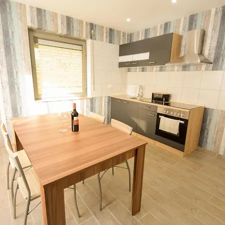 Mainzimmer - Business Apartmán Hasloch (Bavaria)